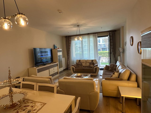 BAŞKENT EMLAK KONUTLARI 3,5+1 BAHÇE KULLANIMLI FIRSAT DAİRE !!