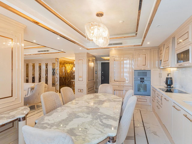 KONYAALTI'NDA DENİZE SIFIR FULL MANZARALI 180 M2 ZEBRANO TASARIM