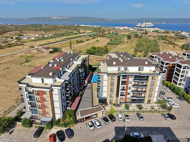 ÇANAKKALE KEPEZ HAVUZLU SİTE İÇERİSİNDE 2+1 SATILIK DAİRE