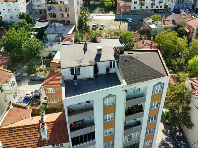 REMAX MİD HACI İSMAİL MH SATILIK AYRI GİRİŞLİ ÜST ALANI TAPUYA DAHİL 3+1 DAİRE