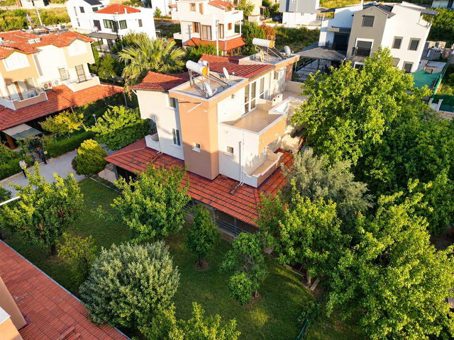 SALİHLER MAH. CANERKENT SİTESİ’NDE YEŞİLLİKLER İÇİNDE 3+1 İKİZ VİLLA