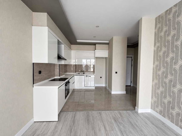 BRAND İSTANBUL PARK BÜYÜK TİP E5 VE HAVUZ CEPHE KİRALIK 1+1 DAİRE