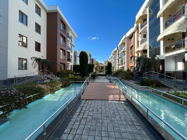 BÜYÜKÇEKMECE EKİNOBADA LÜKS SİTE İÇERİSİNDE SATILIK 2+1 DAİRE!