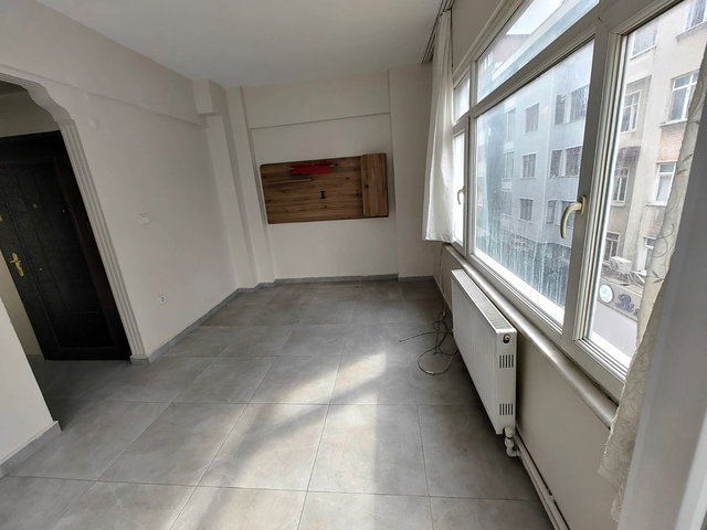 PENDİK MERKEZDE MARMARAYA YAKIN 2+1 KİRALIK DAİRE