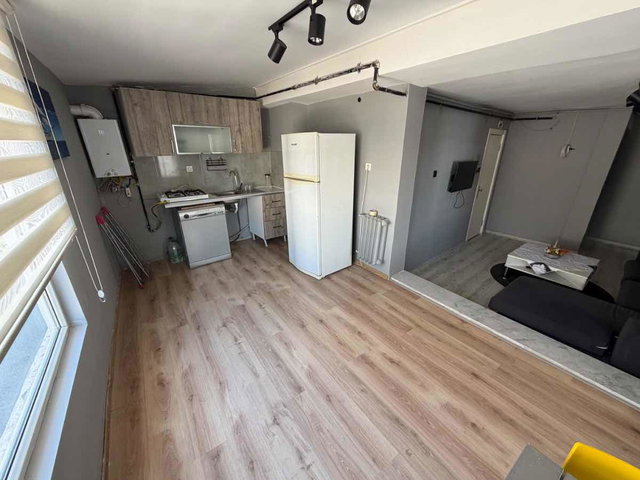KIZILAY MERKEZ 1+1 EŞYALI TERASLI KİRALIK