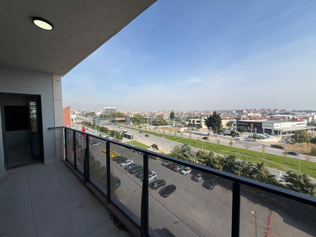 REMAX MİD AYYILDIZ 4+1 KİRALIK ARAKAT DAİRE
