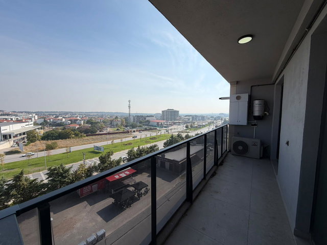 REMAX MİD AYYILDIZ 4+1 KİRALIK ARAKAT DAİRE