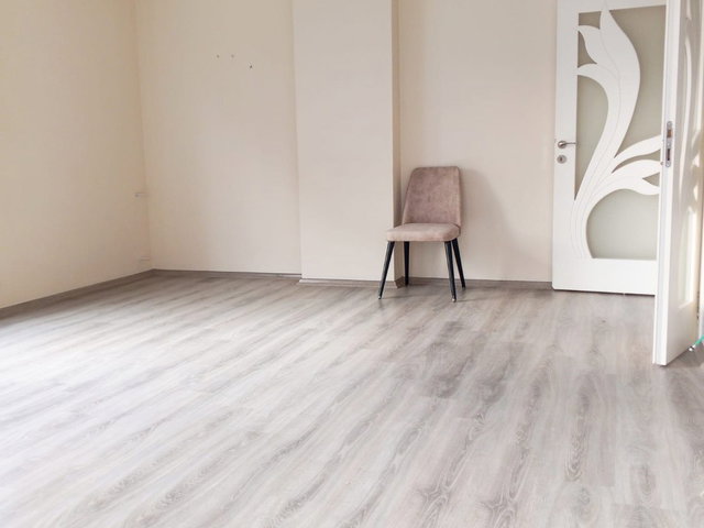 GÖKSU MAH. SITE İÇINDE HAVUZLU, GENIŞ KULLANIMLI 2+1 KIRALIK DAIRE