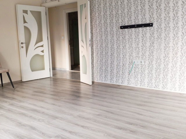 GÖKSU MAH. SITE İÇINDE HAVUZLU, GENIŞ KULLANIMLI 2+1 KIRALIK DAIRE