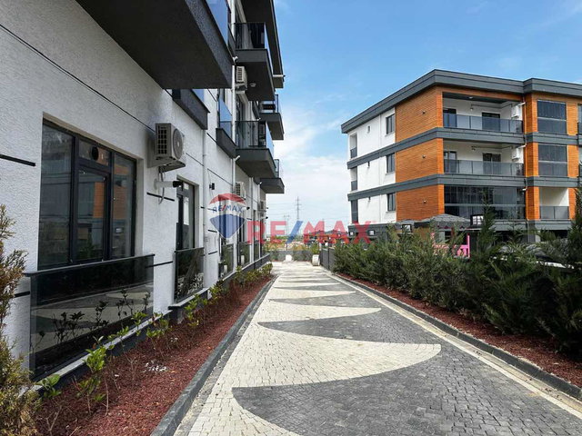REMAX LAVANDA'DAN HÜRRİYET MAHALLESİ BELLA CITY'DE KİRALIK 1+1 DAİRE