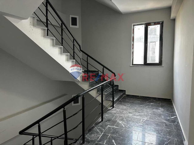 REMAX LAVANDA'DAN HÜRRİYET MAHALLESİ BELLA CITY'DE KİRALIK 1+1 DAİRE
