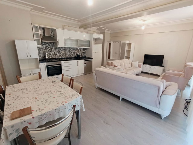 RE/MAX DREAM'DEN YARIMCA PETKİM PARK'TA 1+1 SATILIK DAİRE