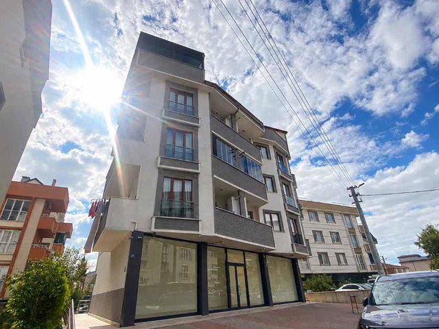 ÇAYIROVA ATATÜRK MAHALLESİ SATILIK 3+1 DUBLEKS DAİRE