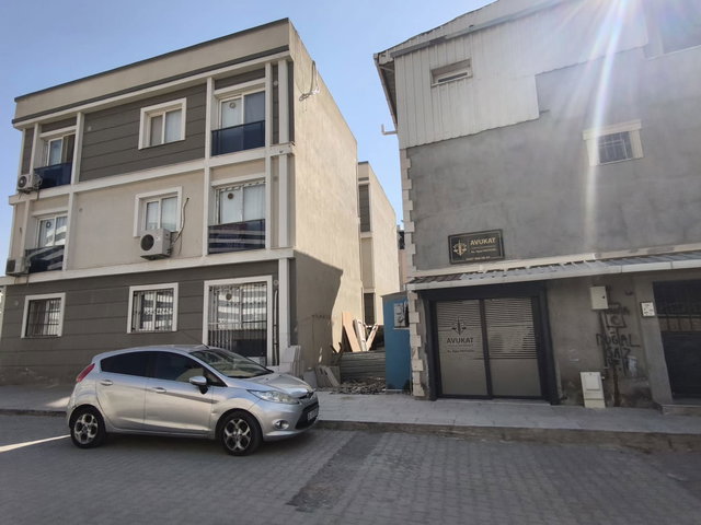 ÇİĞLİ BALATÇIK’TA  ÜNİVERSİTEYE YAKINI EŞYALI  KİRALIK 1+1 DAİRE