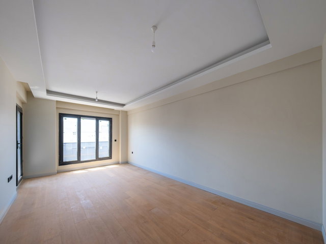 BORNOVA'DA YENI BINADA SITE IÇERISINDE SIFIR SATILIK 3+1 DAIRE