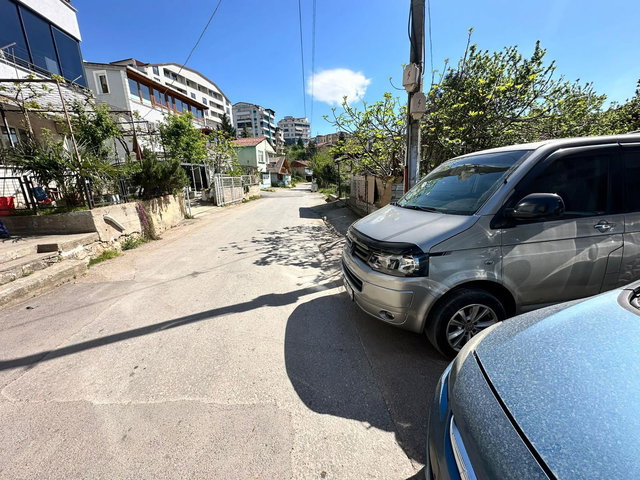 İZMIT YENIMAHALLE’DE DENIZ MANZARALI KIRALIK 4 + 1 DAIRE