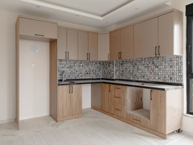 ALANYA OBADA TEK BLOKLU SITEDE FERAH 2+1 DAIRE