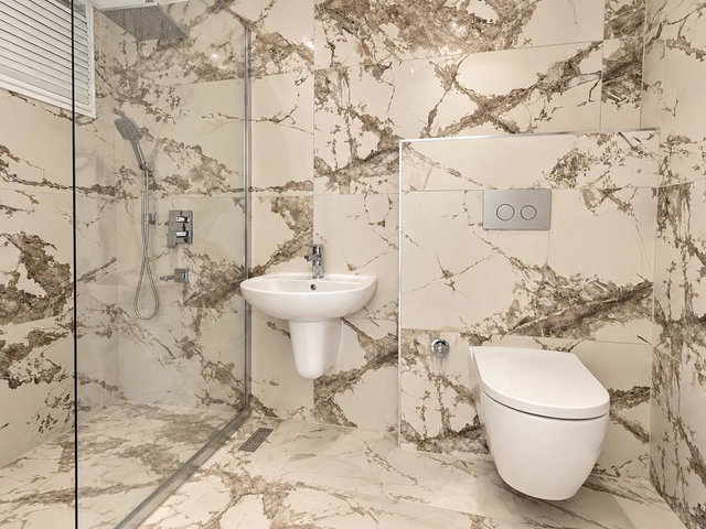 ATAKUM ALANLI’DA DENİZ MANZARALI, SIFIR 4+1 | 175 M² NET | YERDEN ISITMA