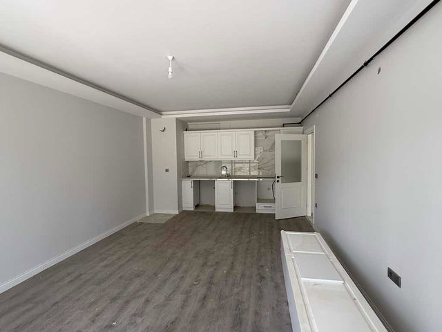 GÖKDELENLER BLG CAM BALKON VE KOMBİ TAKILI SIFIR NET 80 M2 2+1