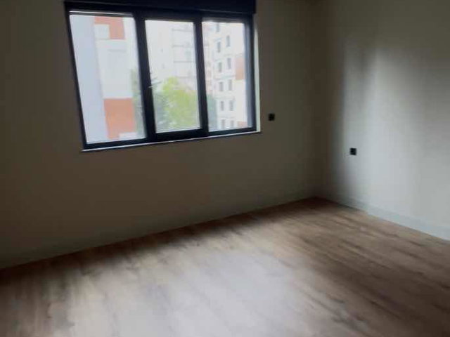 KIZILTOPRAK’TA MERKEZİ KONUMDA, BALKONLU SIFIR 2+1 KİRALIK DAİRE