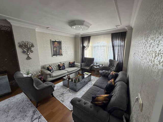 RE/MAX PRO YUSUF’TAN SATILIK CADDE ÜZERİ MANZARALI DUBLEKS