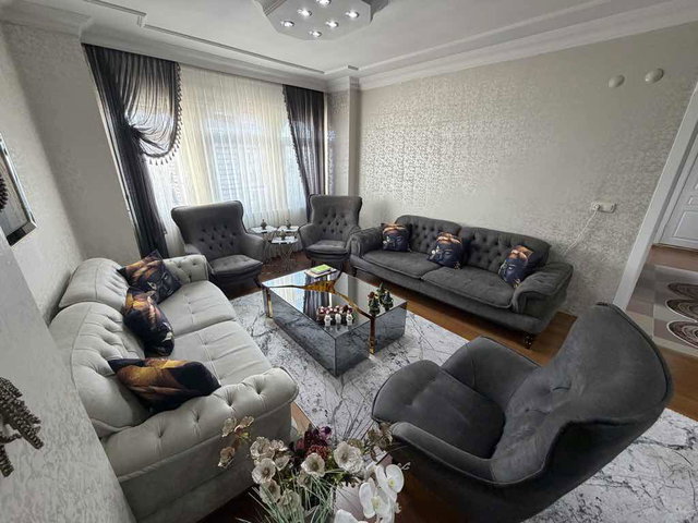 RE/MAX PRO YUSUF’TAN SATILIK CADDE ÜZERİ MANZARALI DUBLEKS