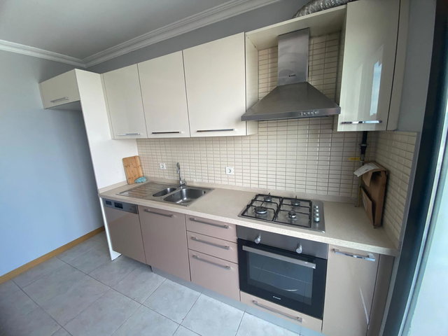 ÇINARDERE MAH. SITE IÇERISINDE 3+1 KIRALIK DAIRE