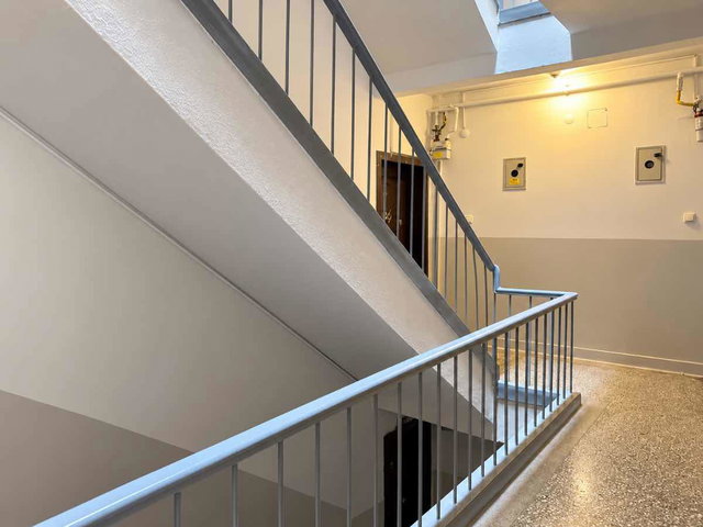 ÇANKAYA KAVAKLIDERE HACIYOLU SK ARA KAT TEMİZ 2+1 KİRALIK DAİRE