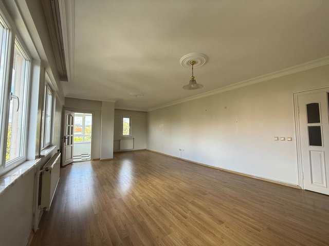 KOŞUYOLU AS ÇAMLIK SİTESİNDE 5+1 DUBLEKS KİRALIK DAİRE