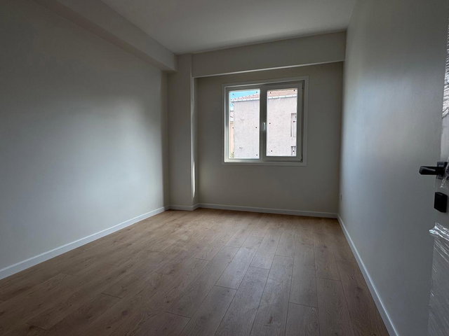 NECİP FAZIL MAHALLESİNDE FIRSAT DAİRE
