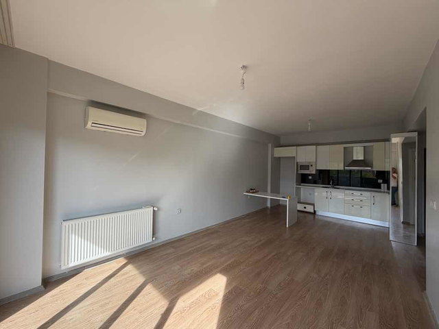 REMAX ARMA’DAN HAVUZLU SİTEDE KİRALIK 1+1 ARA KAT DAİRE