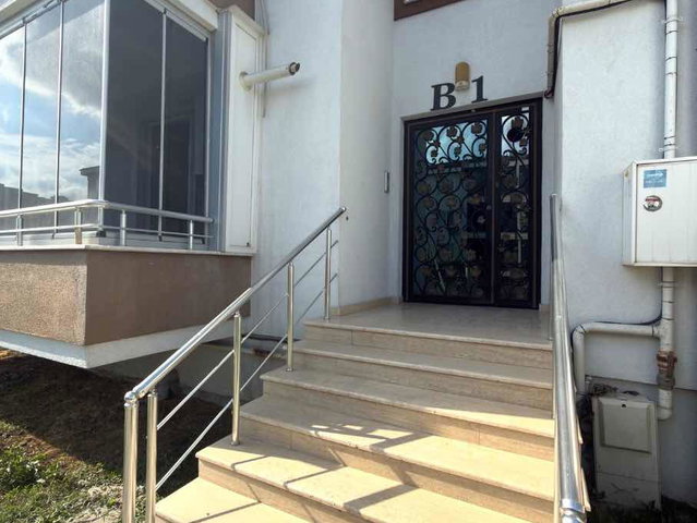 RE/MAX METROPOLİTAN'DAN YAZLIK MAHALLESI'NDE 3+1 DAİRE!!