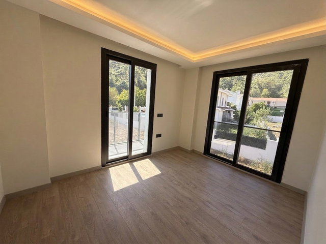 MARMARİS ÇAMLI’DA SATILIK İKİZ VİLLA