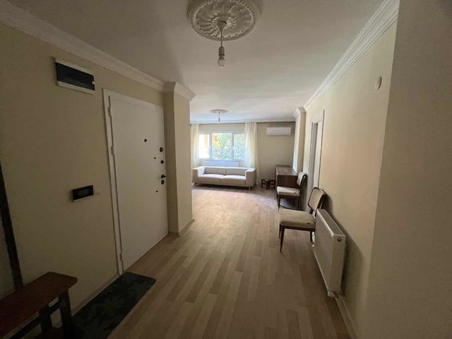 EGE SAĞLIK HASTANESI YAKINI GÜÇLENDIRILMIŞ BINADA TADILATLI 2+1 DAIRE