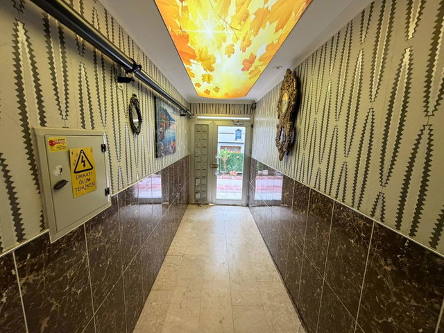 BAHÇELERÜSTÜ MAHALLESİNDE FULL YAPILI BAHÇE KULLANIMLI 2+1 DAİRE