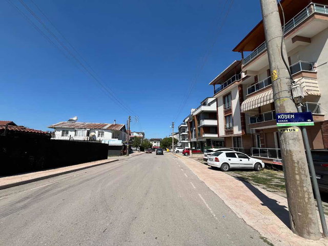 BAŞİSKELE BARBAROS MAHALLESİ 3+1 SATILIK DAİRE