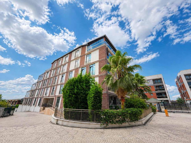 KOCAELİ BAŞİSKELE MAMİK LİFE SİTESİ'NDE SATILIK 3+1 ARAKAT DAİRE