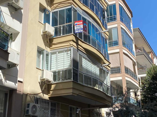 ŞEMIKLER PAZAR YERI YAKINI 2+1 SATILIK DAIRE