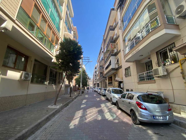 ŞEMIKLER PAZAR YERI YAKINI 2+1 SATILIK DAIRE
