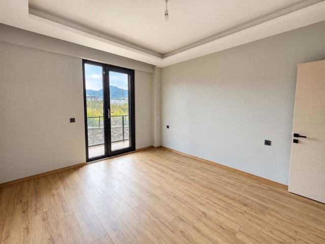 BAŞISKELE FATIH MAH. ROYAL COUNTRY SITESINDE 3+1 KIRALIK DAIRE