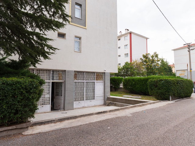 SINCAN FATIH ULUBATLI HASAN 110 EVLER SITESI 3+1 SATILIK DAIRE