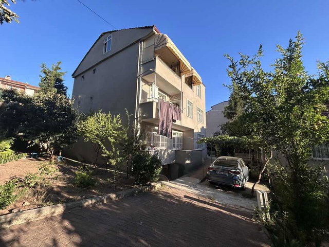 İZMİT TOPÇULAR MAH. 4+1 KİRALIK DAİRE