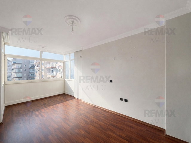 REMAX AVLU'DAN GÜVEN SİTESİ'NDE 2+1 KİRALIK DAİRE