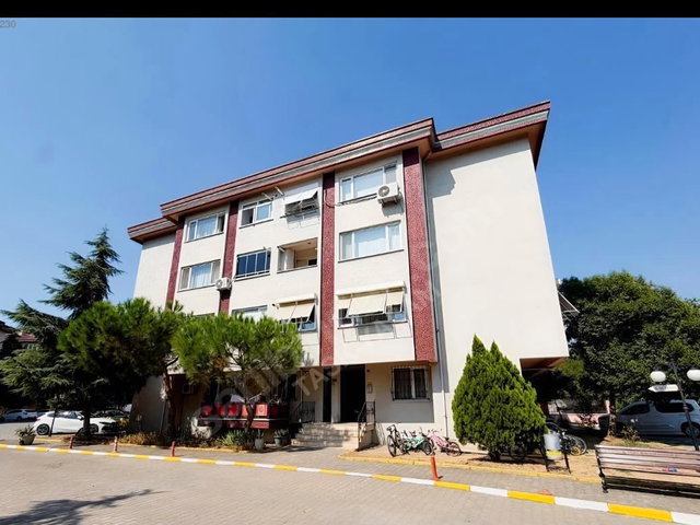 TUZLA’DA SİTE İÇİNDE 3+1 | 135 M² BRÜT | 2. KAT | KOMBİLİ | BALKONLU KİRALIK DAİRE