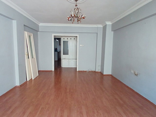 REMAX AREA YILDIRIM KURTULUŞ CAD 2+1 ARA KAT KİRALIK DAİRE