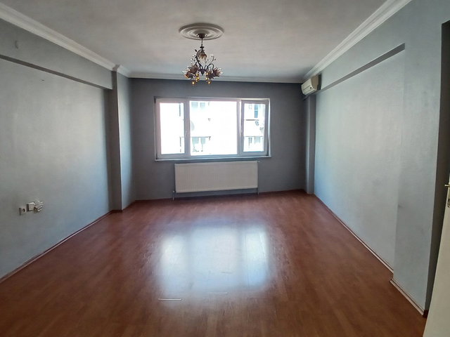 REMAX AREA YILDIRIM KURTULUŞ CAD 2+1 ARA KAT KİRALIK DAİRE