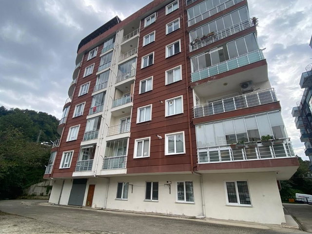 GİRESUN ÇITLAKKALE SAKLIVADİ EVLERİ’NDE GÜNEY CEPHE 3+1 | 155 M² NET | BOŞ, HEMEN TAŞINMAYA HAZIR