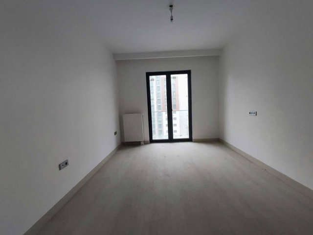 GEBZE KİRAZPINAR’DA 3+1 | 150 M² BRÜT | 2 BANYOLU | BALKONLU | 8. KAT | BOŞ KİRALIK DAİRE