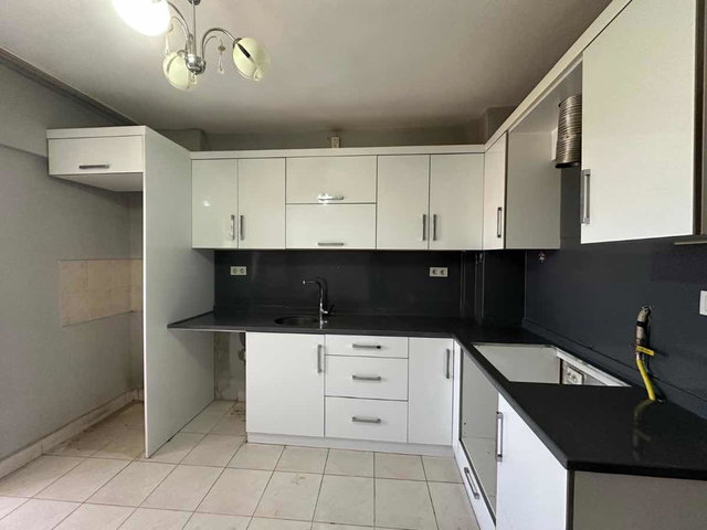 REMAX SOFT'TAN SERDİVAN DA PRESTİJLİ KONUMDA 3+1 KİRALIK DAİRE