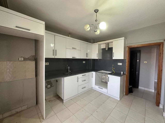 REMAX SOFT'TAN SERDİVAN DA PRESTİJLİ KONUMDA 3+1 KİRALIK DAİRE